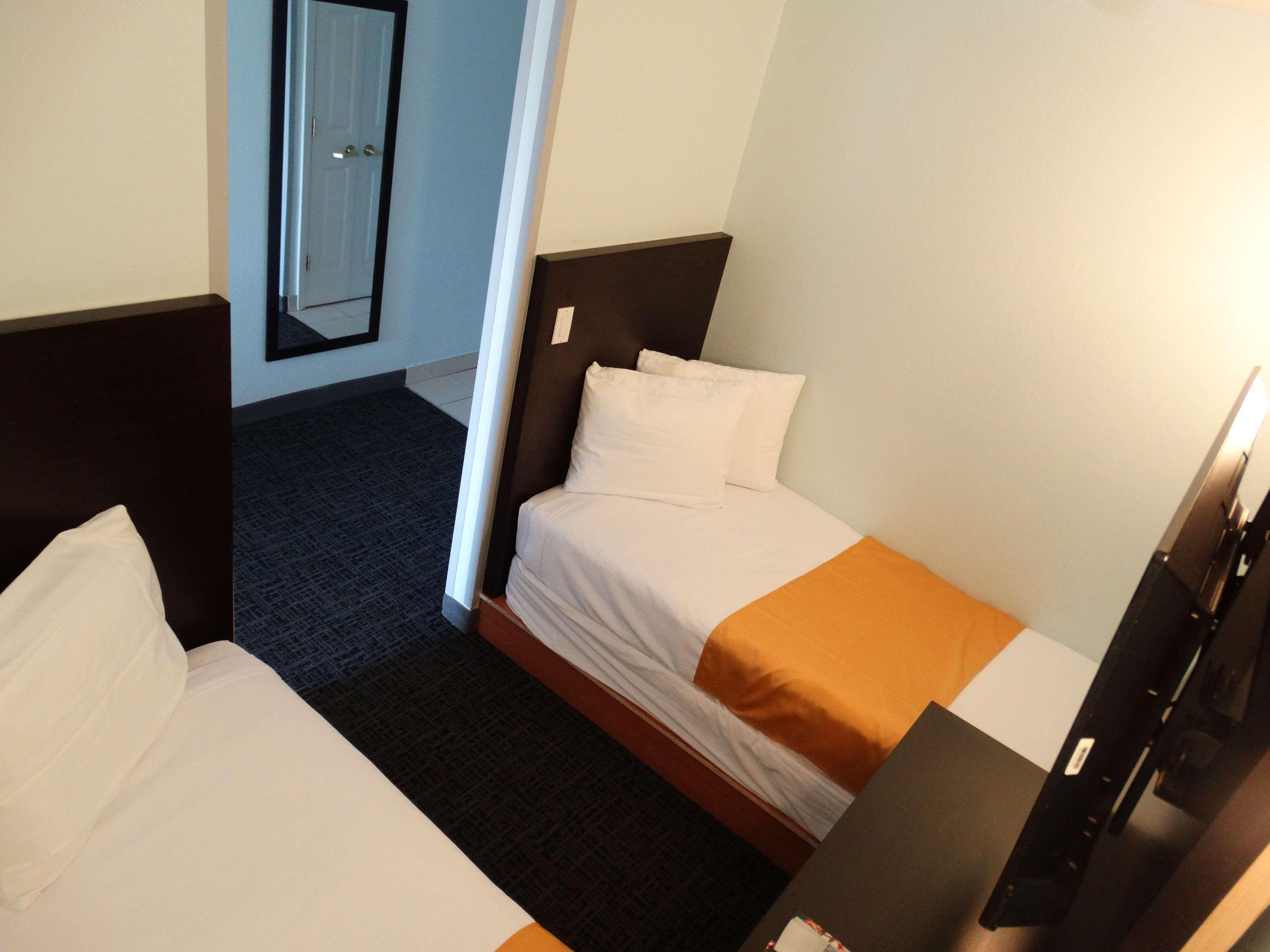 Best Western Plus Orlando Lake Buena Vista South Inn & Suites Kissimmee Eksteriør billede