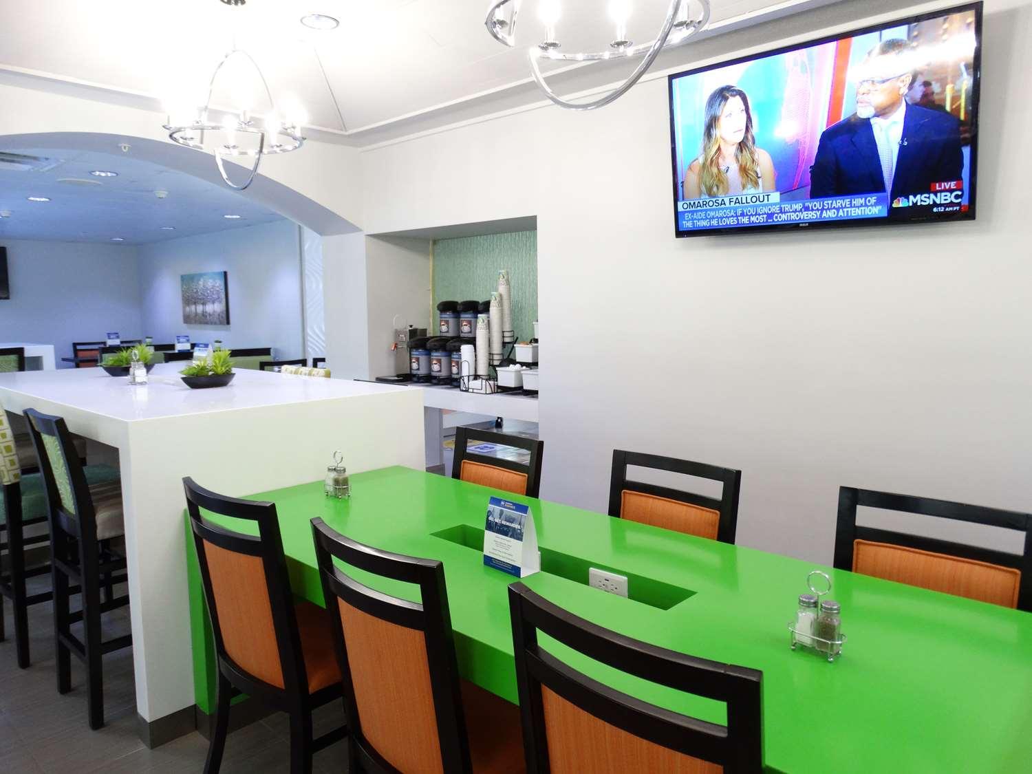 Best Western Plus Orlando Lake Buena Vista South Inn & Suites Kissimmee Eksteriør billede