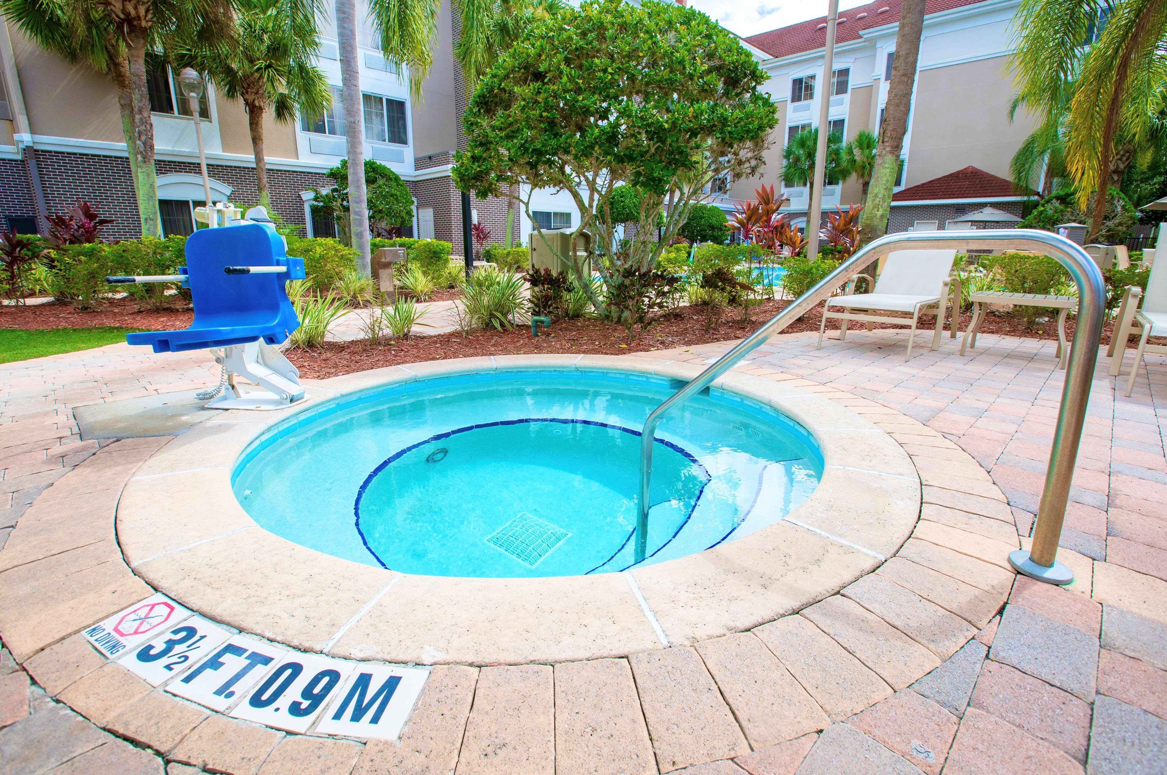 Best Western Plus Orlando Lake Buena Vista South Inn & Suites Kissimmee Eksteriør billede